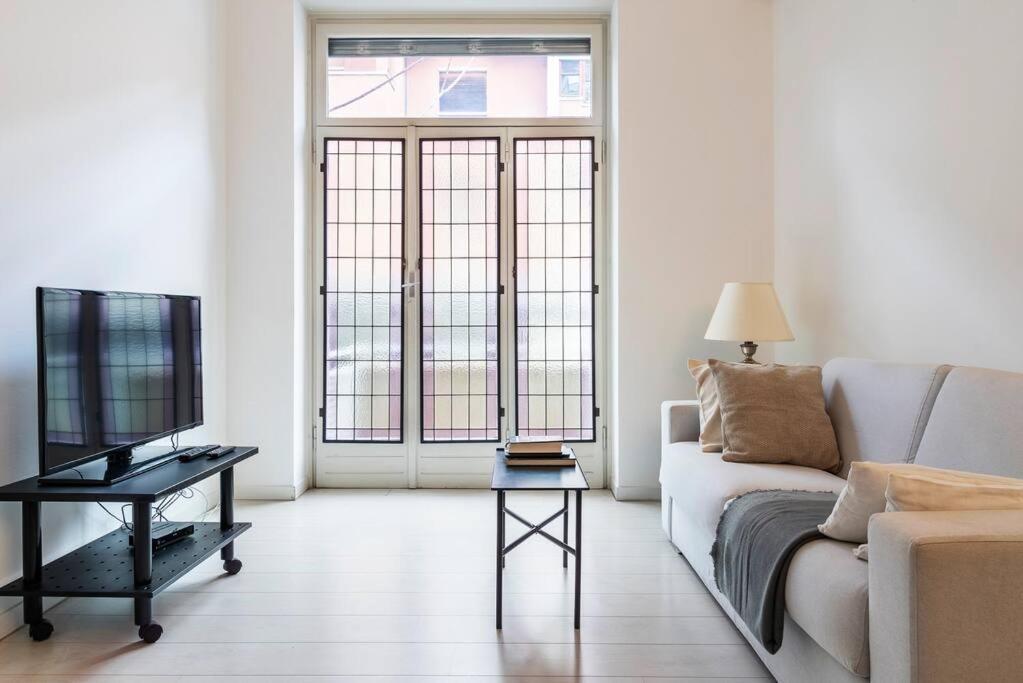Anita Flexyrent Apt In Brera District A.C. Wifi Milano Exteriör bild